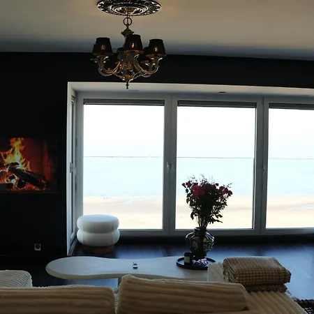 Frontal Sea View Apartment Knokke-Heist