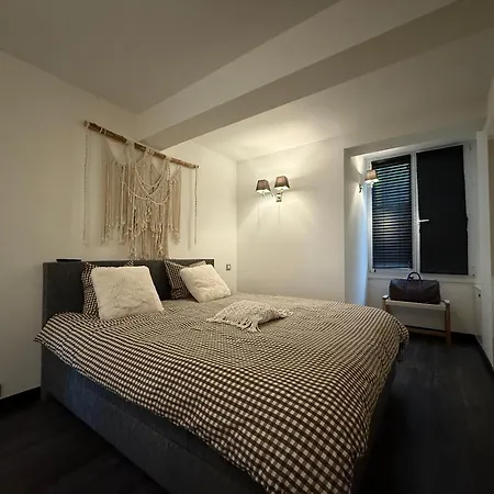 Frontal Sea View Apartment *