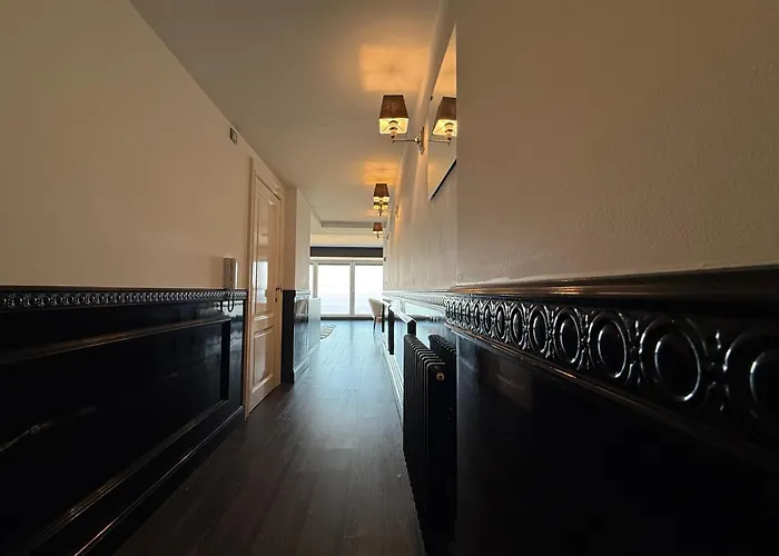 Frontal Sea View 크노케-하이스트